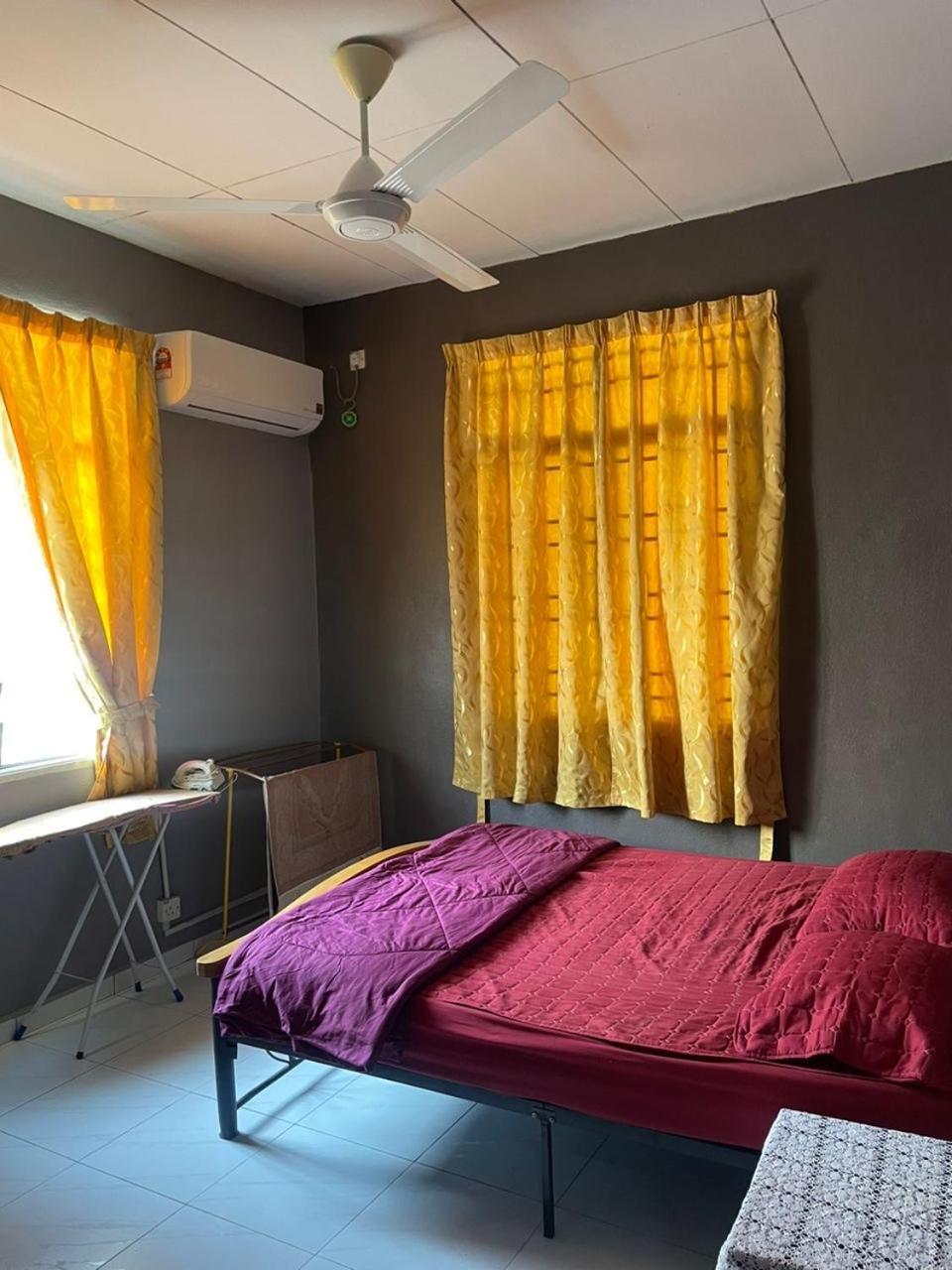 Aqil Homestay Lunas Kulim For Mslim Only Exterior photo